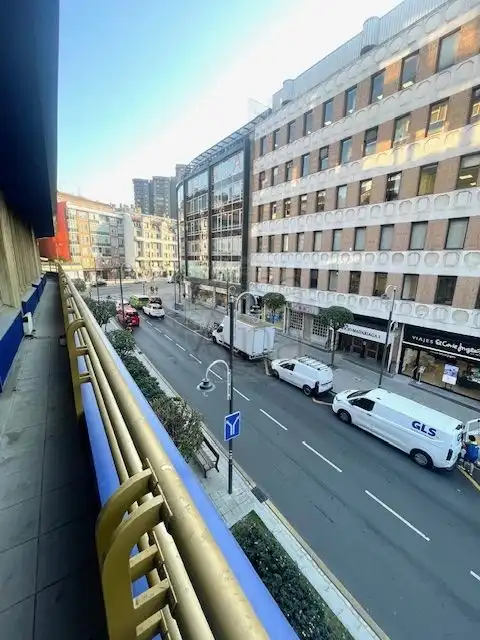 Bureau avec ascenseur à louer à Agirre Lehendakariaren Etorbidea, imagen 5