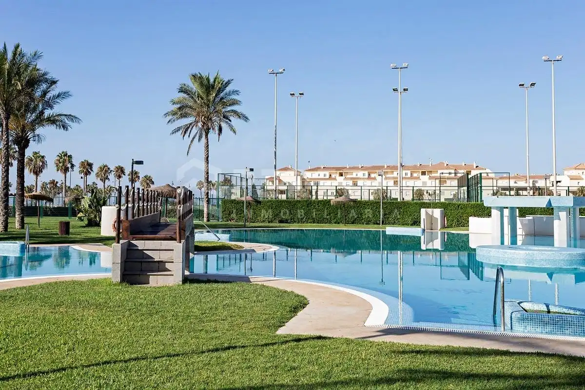 Swimming pool of Ground floor for sale in Roquetas de Mar  with Air Conditioner, Private garden and Terrace