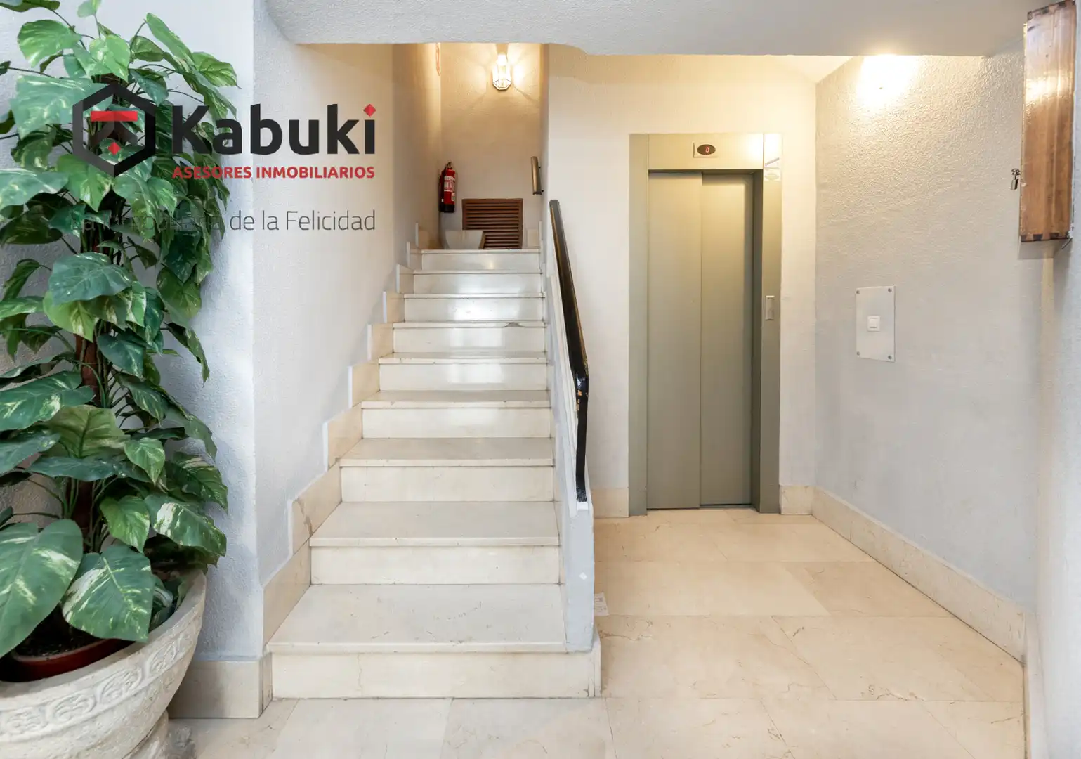 Flat for sale in Granada  with Terrace and Balcony