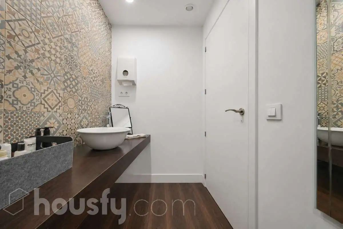 Piso con ascensor en venta en Calle de Montesa ., imagen 10