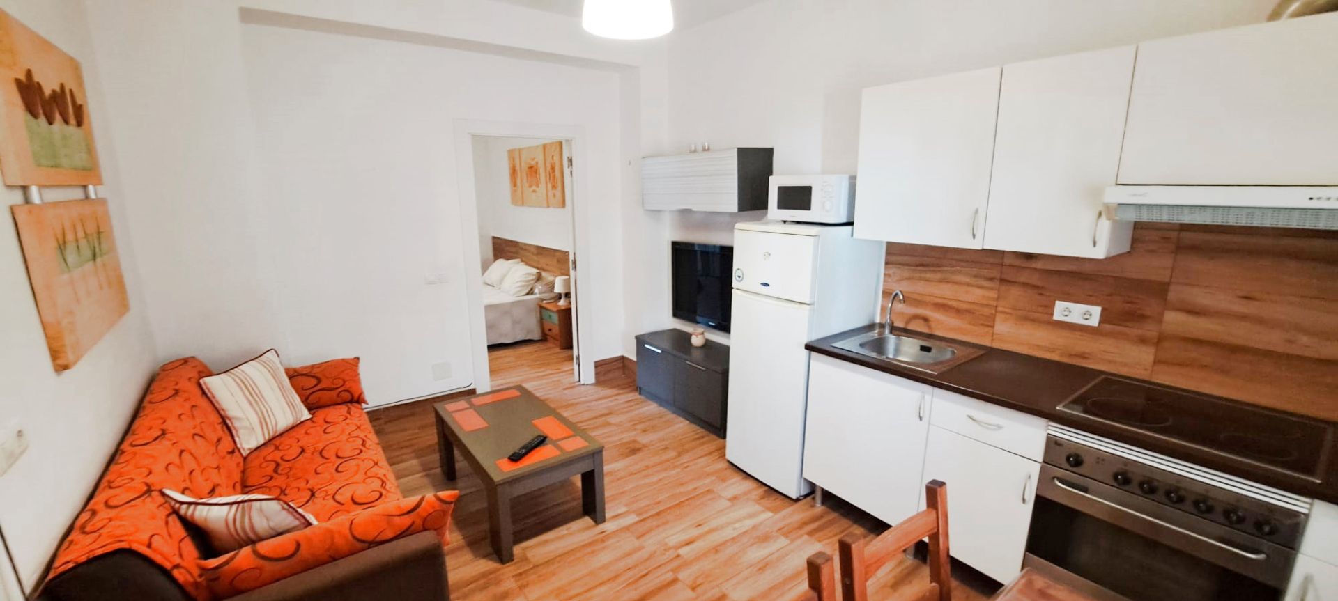 Dormitori de Pis de lloguer en Málaga Capital amb Aire condicionat, Moblat i Forn