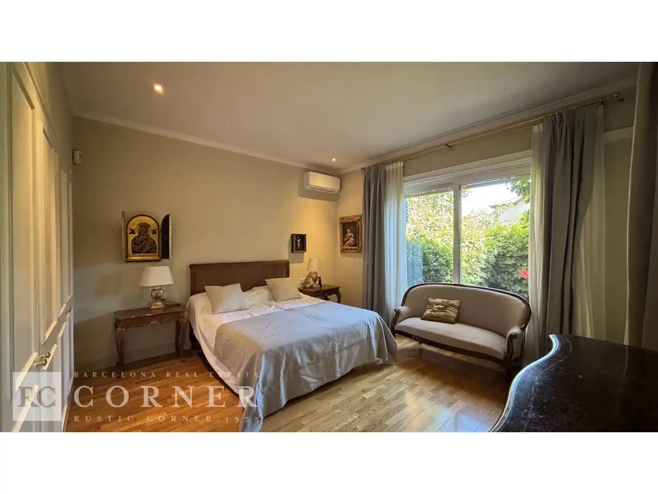 Schlafzimmer von Wohnung zur Miete in Barcelona mit Klimaanlage, Heizung und Privatgarten