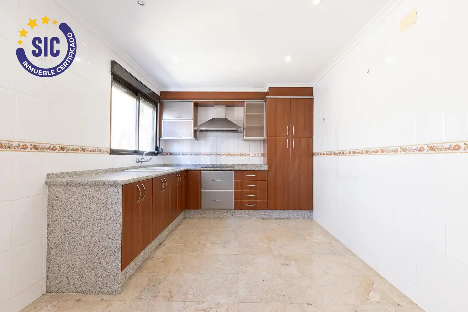 Cocina de Piso en venta en Tavernes de la Valldigna con Aire acondicionado, Terraza y Trastero