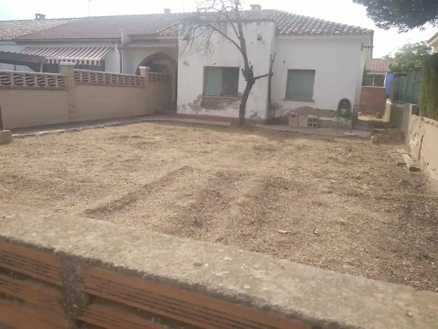Houses for sale in Escatrón  with Private garden and Storage room