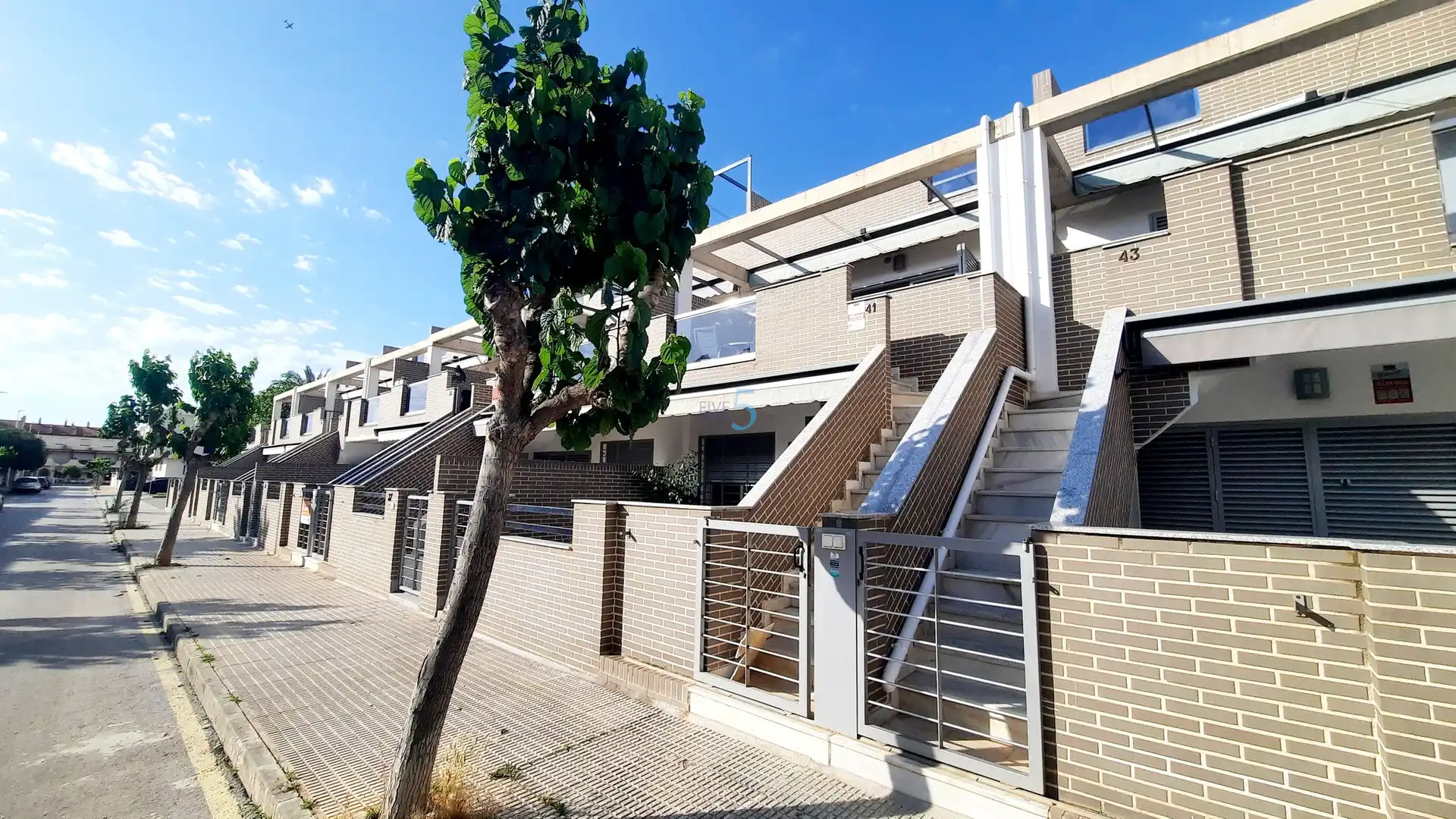 Exterior view of Flat for sale in Los Alcázares  with Air Conditioner, Heating and Swimming Pool