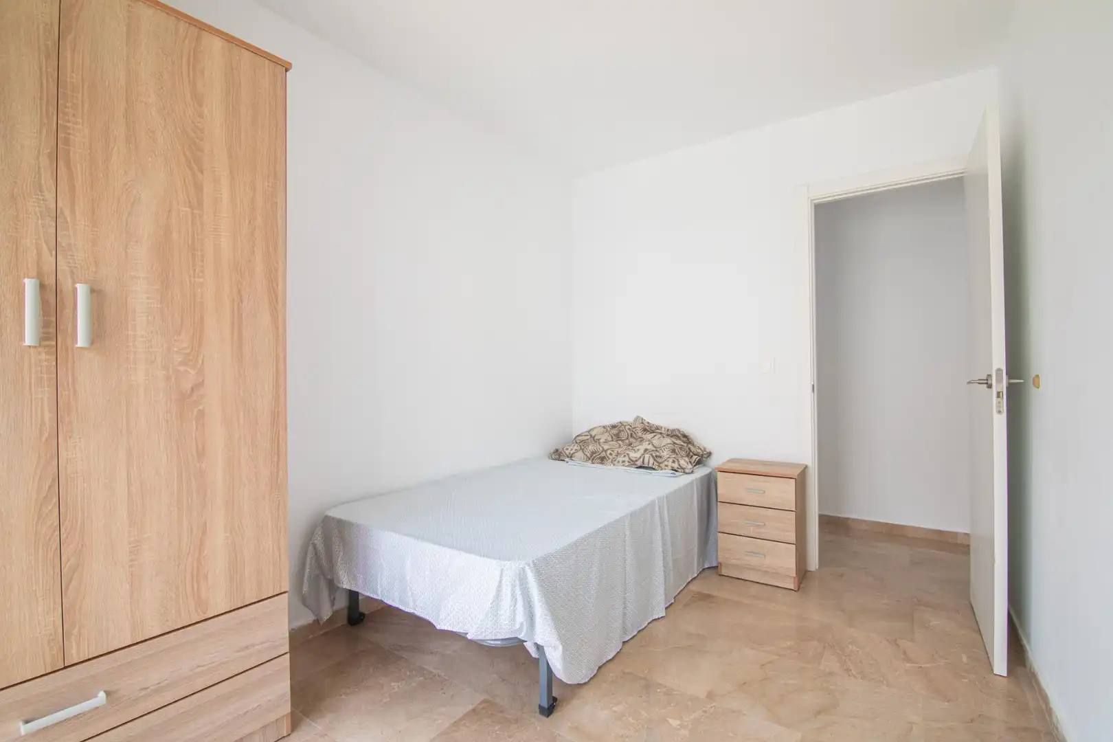 Bedroom of Flat for sale in Elche / Elx  with Furnished