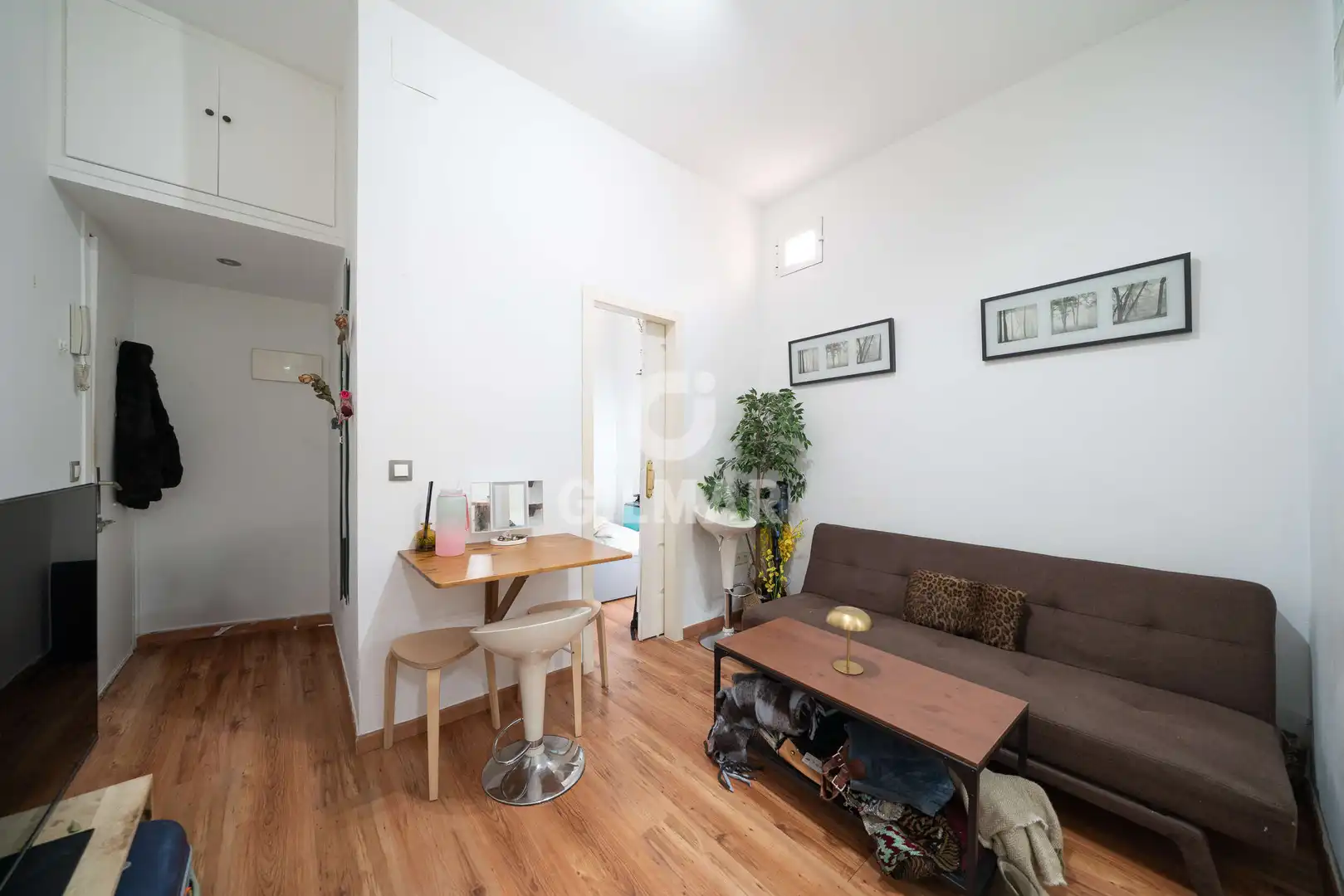 Sala de estar de Piso en venta en  Madrid Capital con Calefacción
