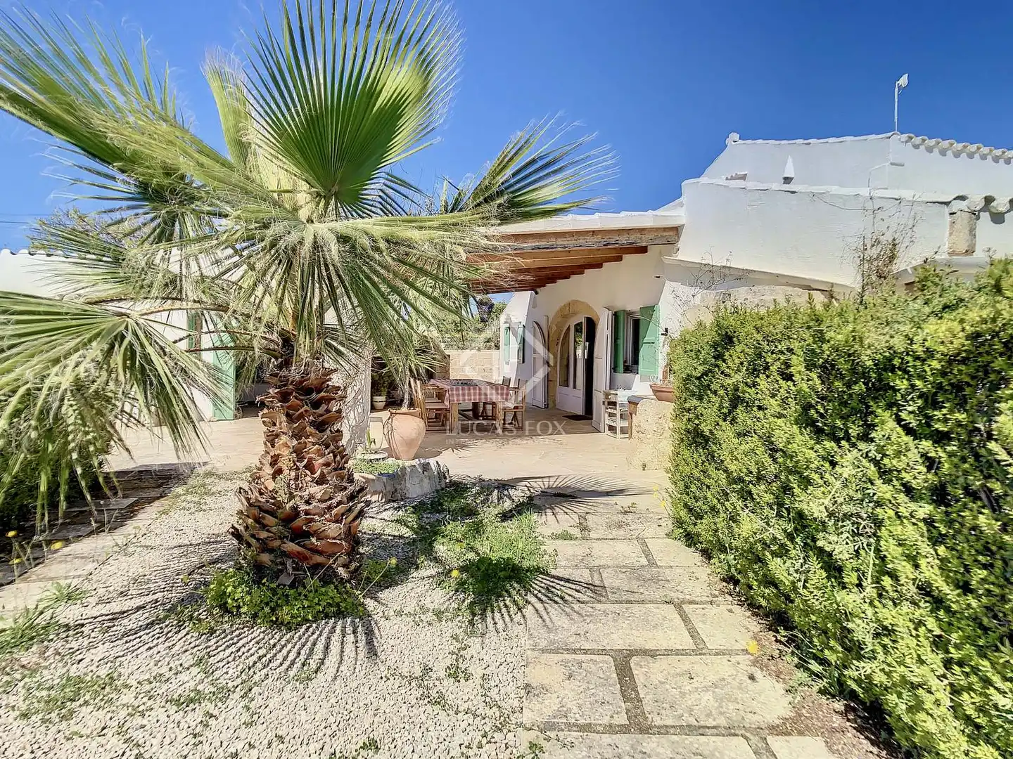 Casa rústica amb jardí en venda a Sant Lluís - S'Ullestrar - Torret