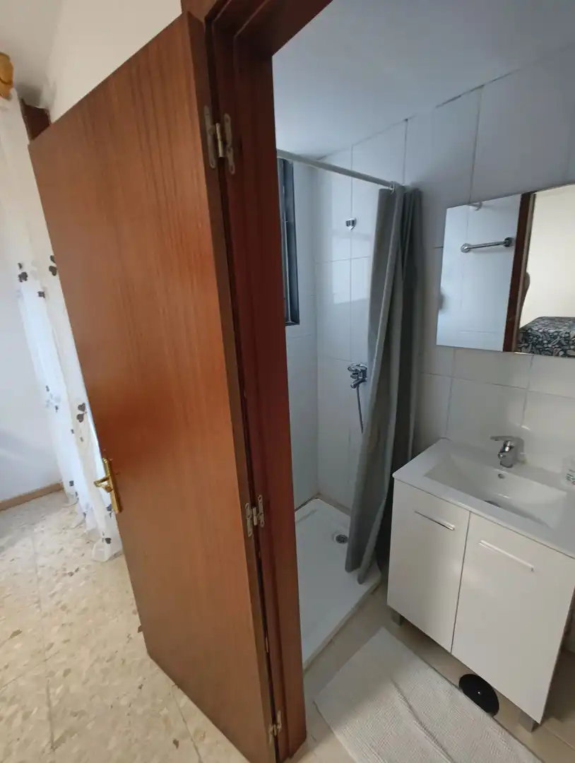 Badezimmer von Gebäude zum Verkauf in Marín