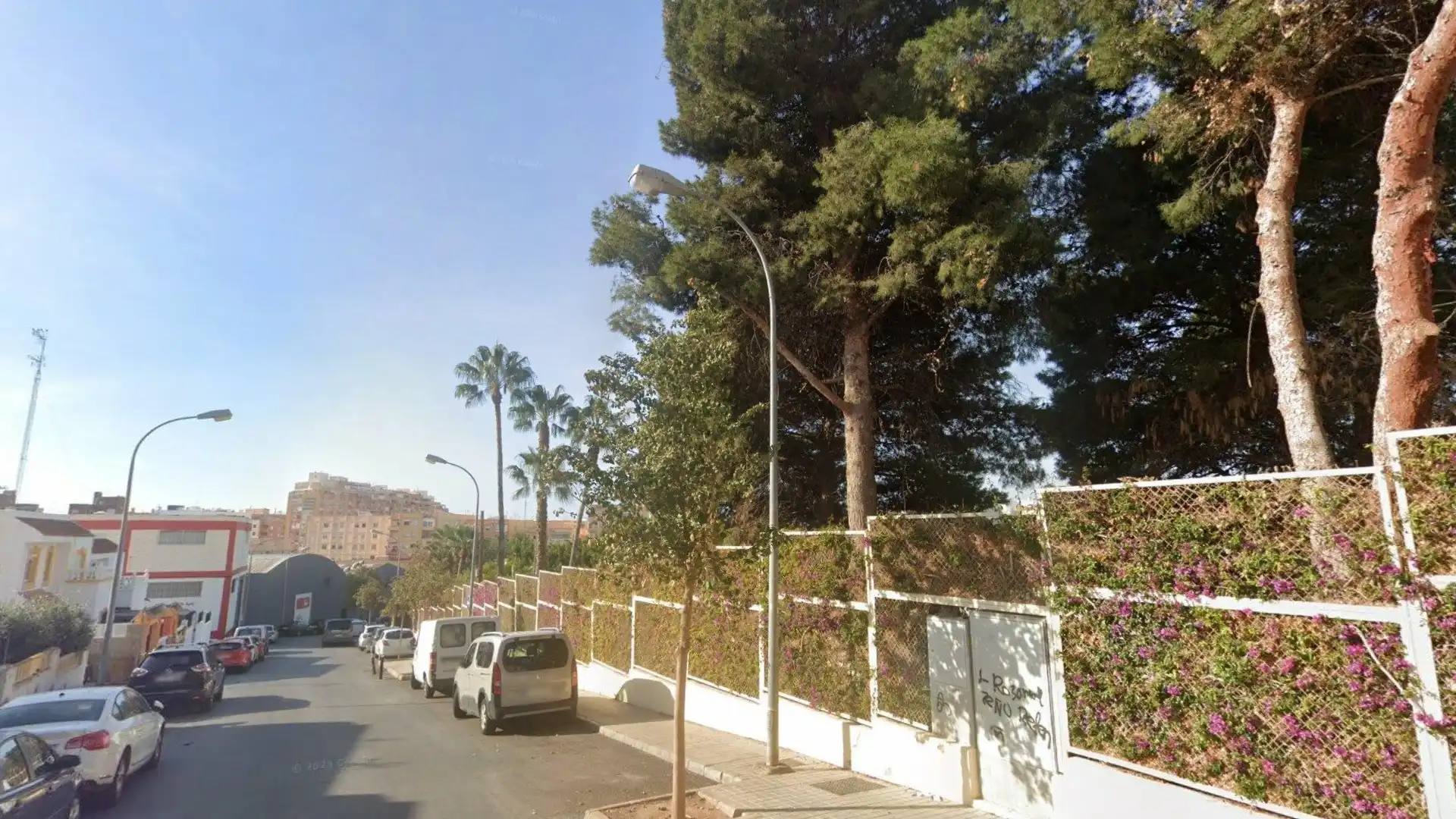 Vista exterior de Pis en venda en San Luis