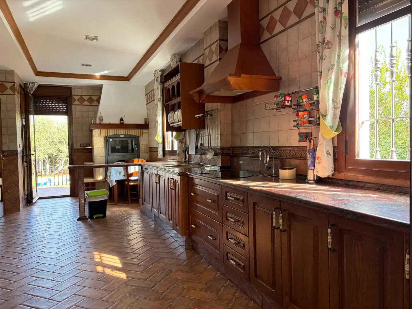Casa con piscina en venta en Mairena del Alcor, imagen 9