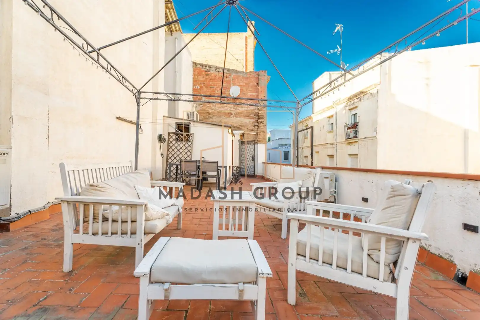 Reihenhaus mit Terrasse zum Verkauf in RASETA DE SALES, imagen 32