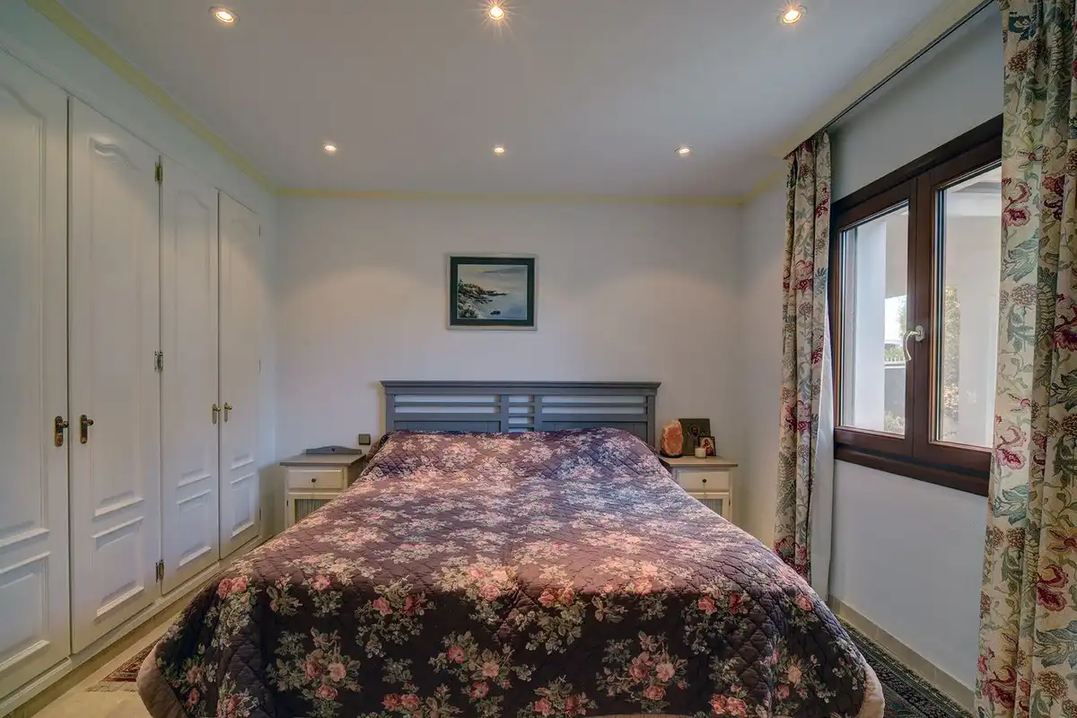 House with pool for sale in Estepona Pueblo, imagen 18