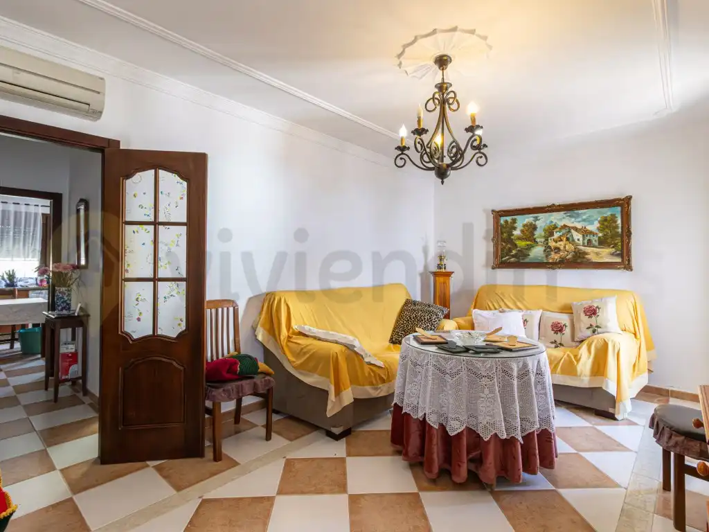 Sala d'estar de Casa o xalet en venda en Paterna de Rivera
