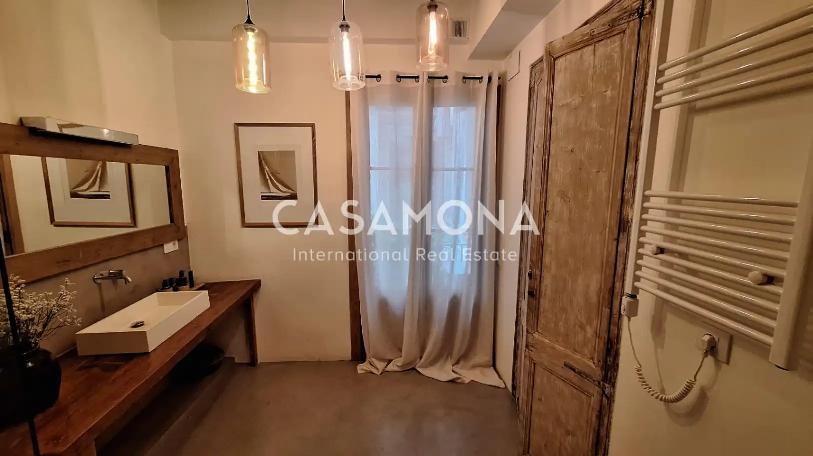 Apartamento en venta en Barcelona con Aire acondicionado, Calefacción y Balcón