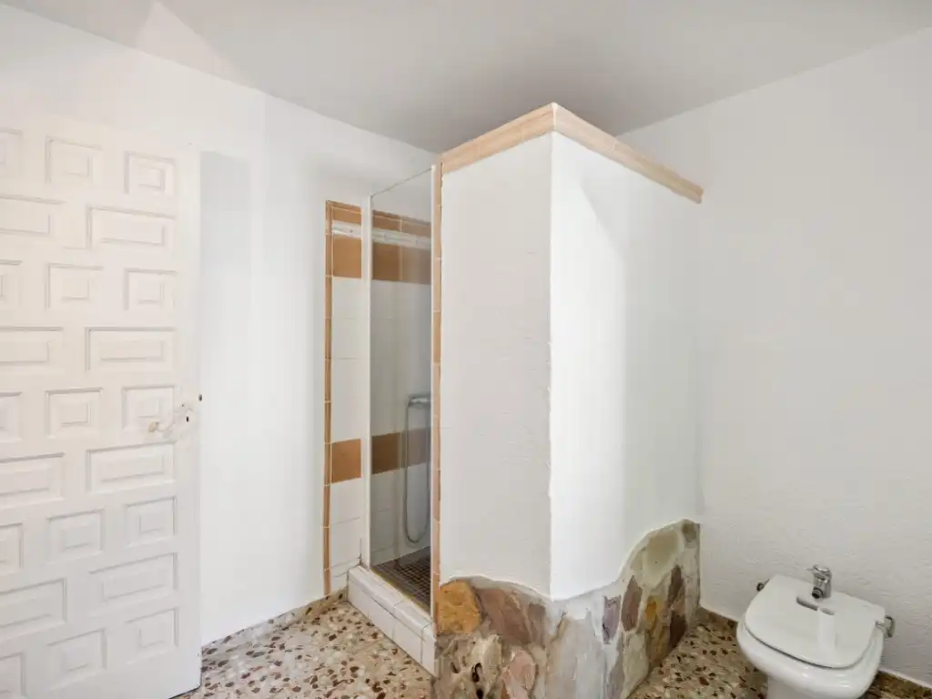 Bathroom of Houses for sale in Jávea / Xàbia  with Air Conditioner, Heating and Terrace
