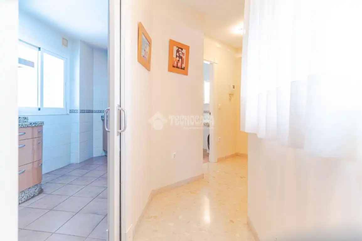Piso en venta en La Zubia con Terraza