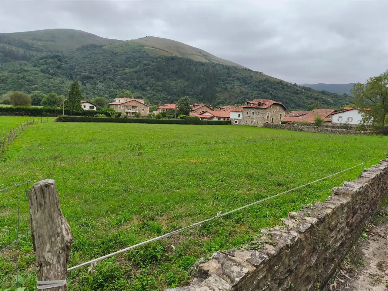 Casa rústica en venta en Cabuérniga