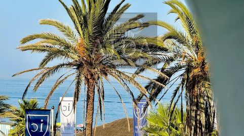 Foto 2 de Piso en venta en Puerto de la Duquesa, Manilva