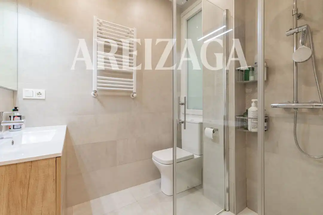 Baño de Piso en venta en Gros