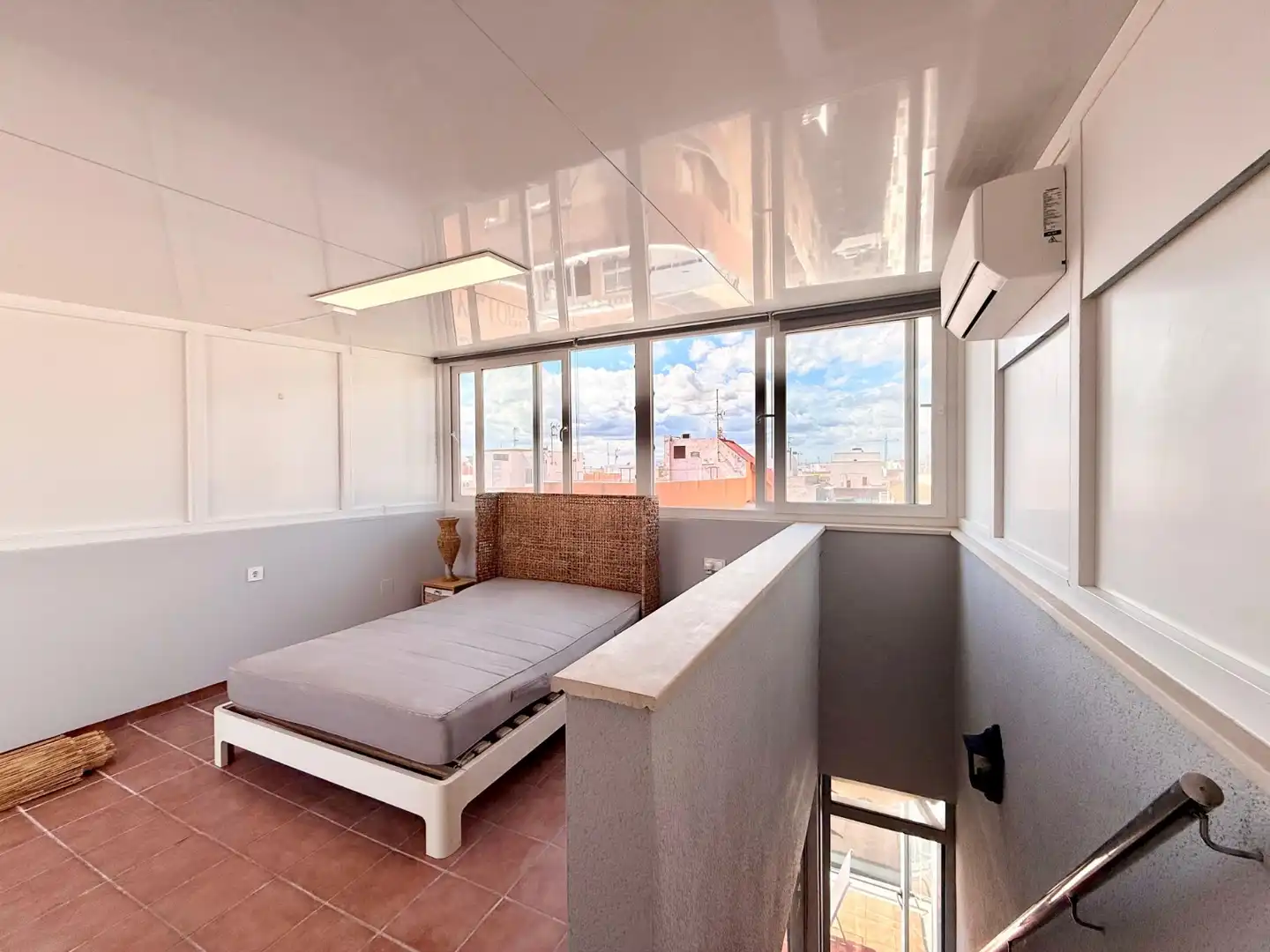 Bedroom of Attic for rent in Torrevieja  with Heating, Furnished and TV