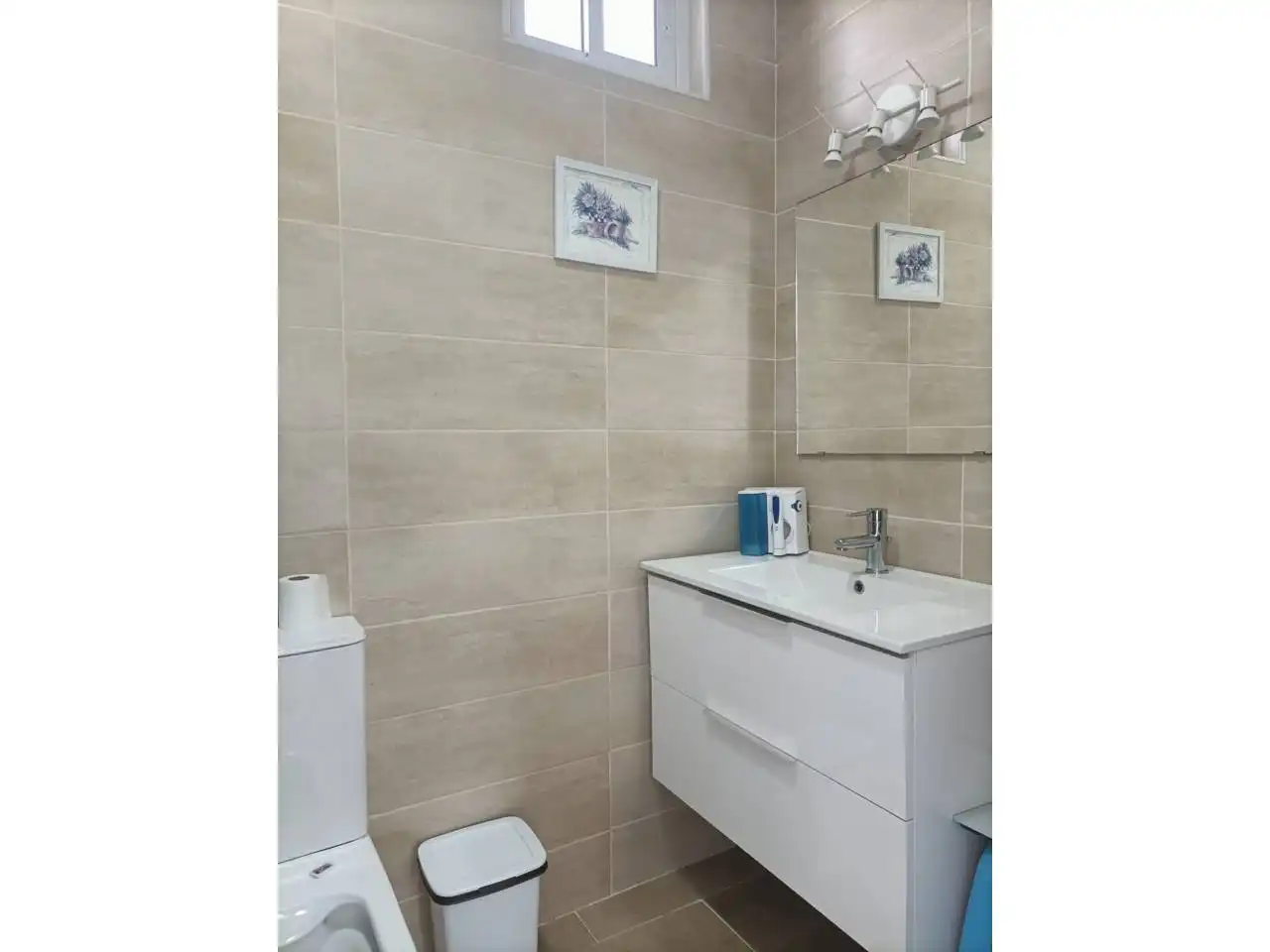 Badezimmer von Dachboden zum Verkauf in Tacoronte mit Privatgarten, Terrasse und Abstellraum