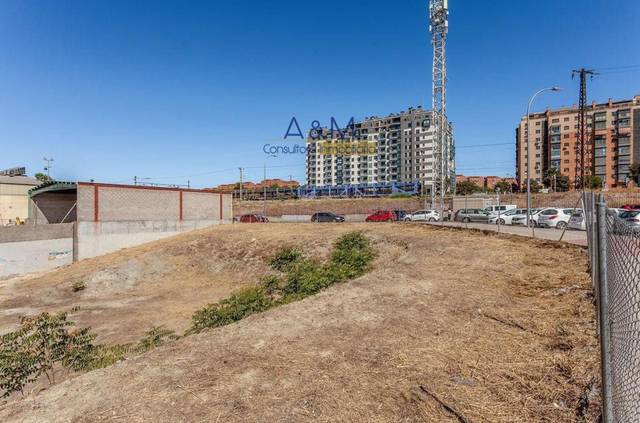 Terreno residencial en Venta en Hormigueras en Ensanche de Vallecas - La Gavia