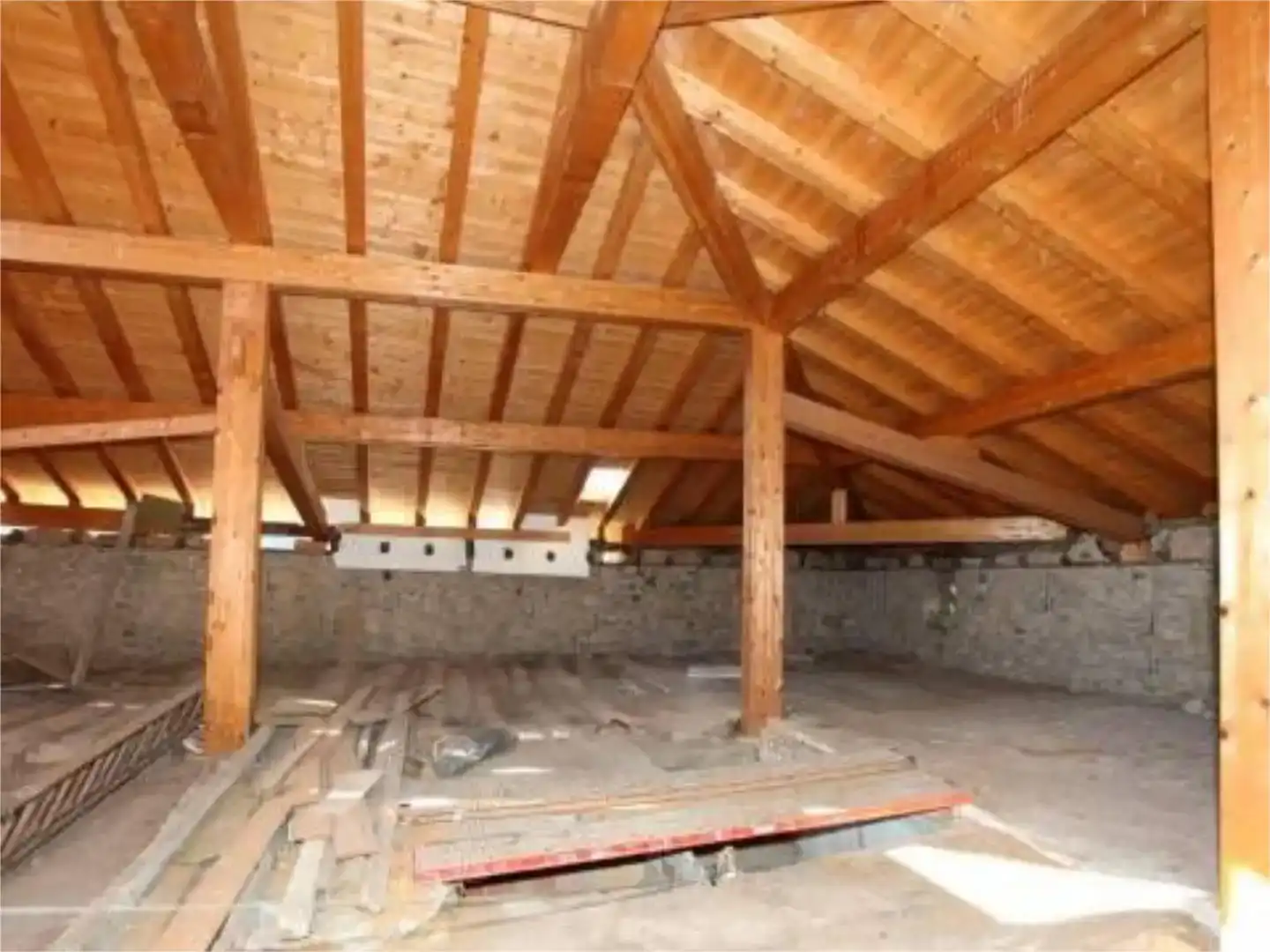 Country homes for sale in Valle de Ollo / Ollaran  with Furnished and Balcony