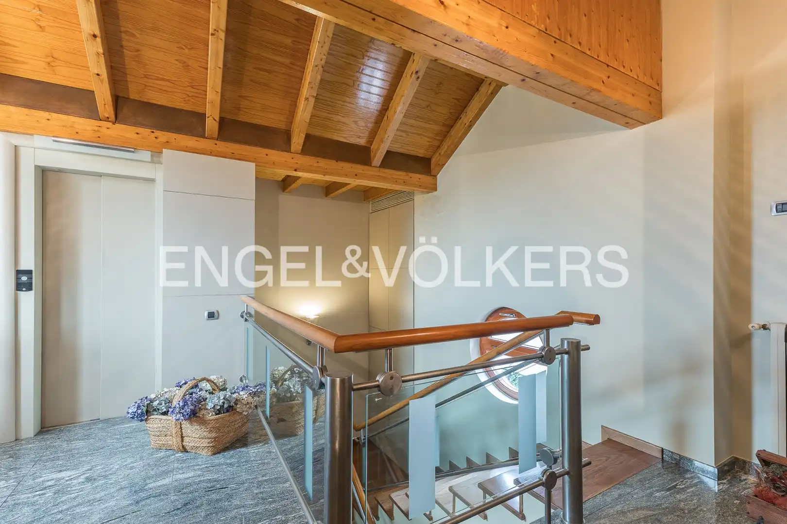 Houses for sale in Esplugues de Llobregat  with Air Conditioner, Heating and Private garden