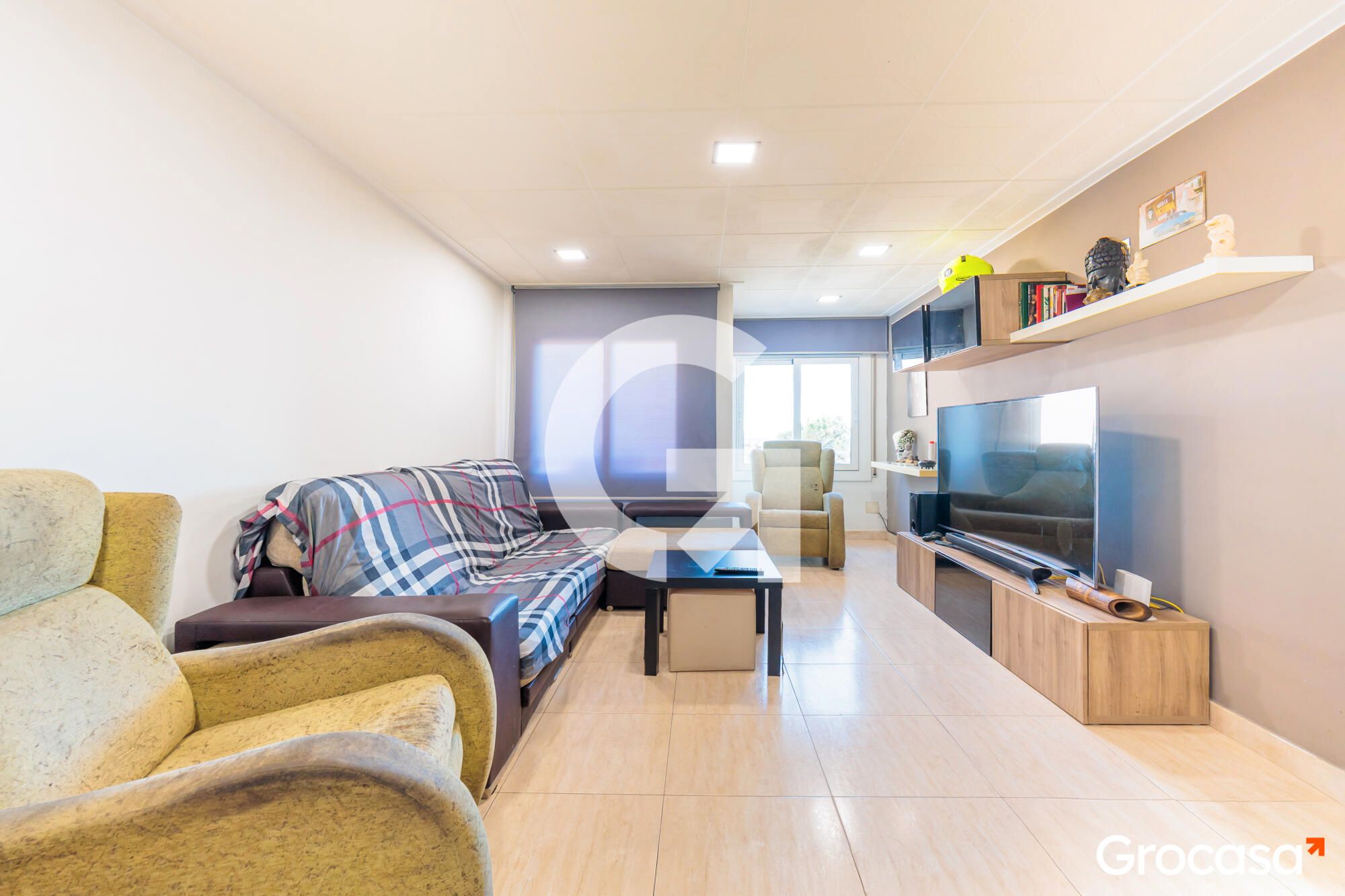 Living room of Flat for sale in Terrassa  with Air Conditioner, Heating and Oven