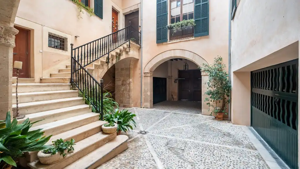 Vista exterior de Apartamento en venta en  Palma de Mallorca con Aire acondicionado, Terraza y Piscina comunitaria