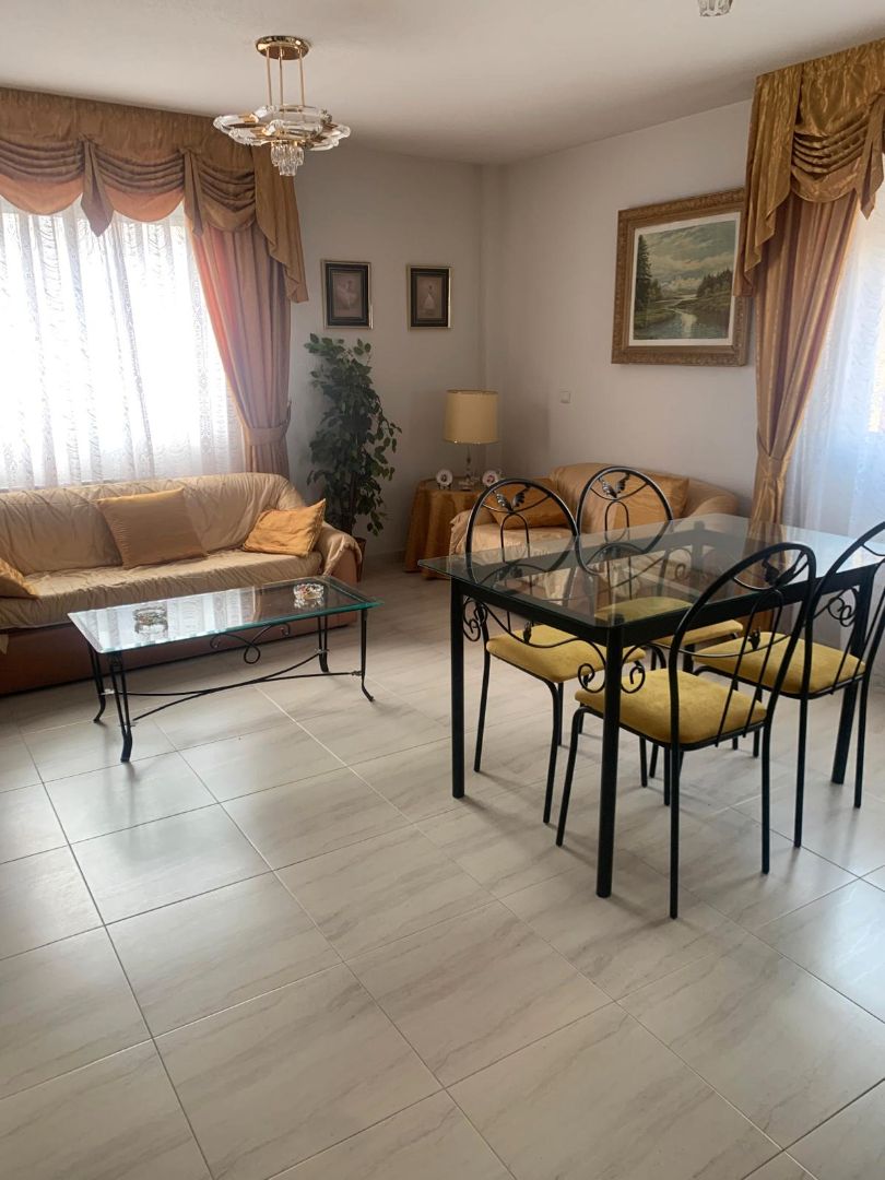 Living room of Flat for sale in El Espinar  with Heating, Storage room and Furnished