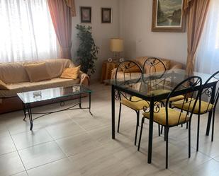 Sala d'estar de Pis en venda en El Espinar amb Calefacció, Traster i Moblat
