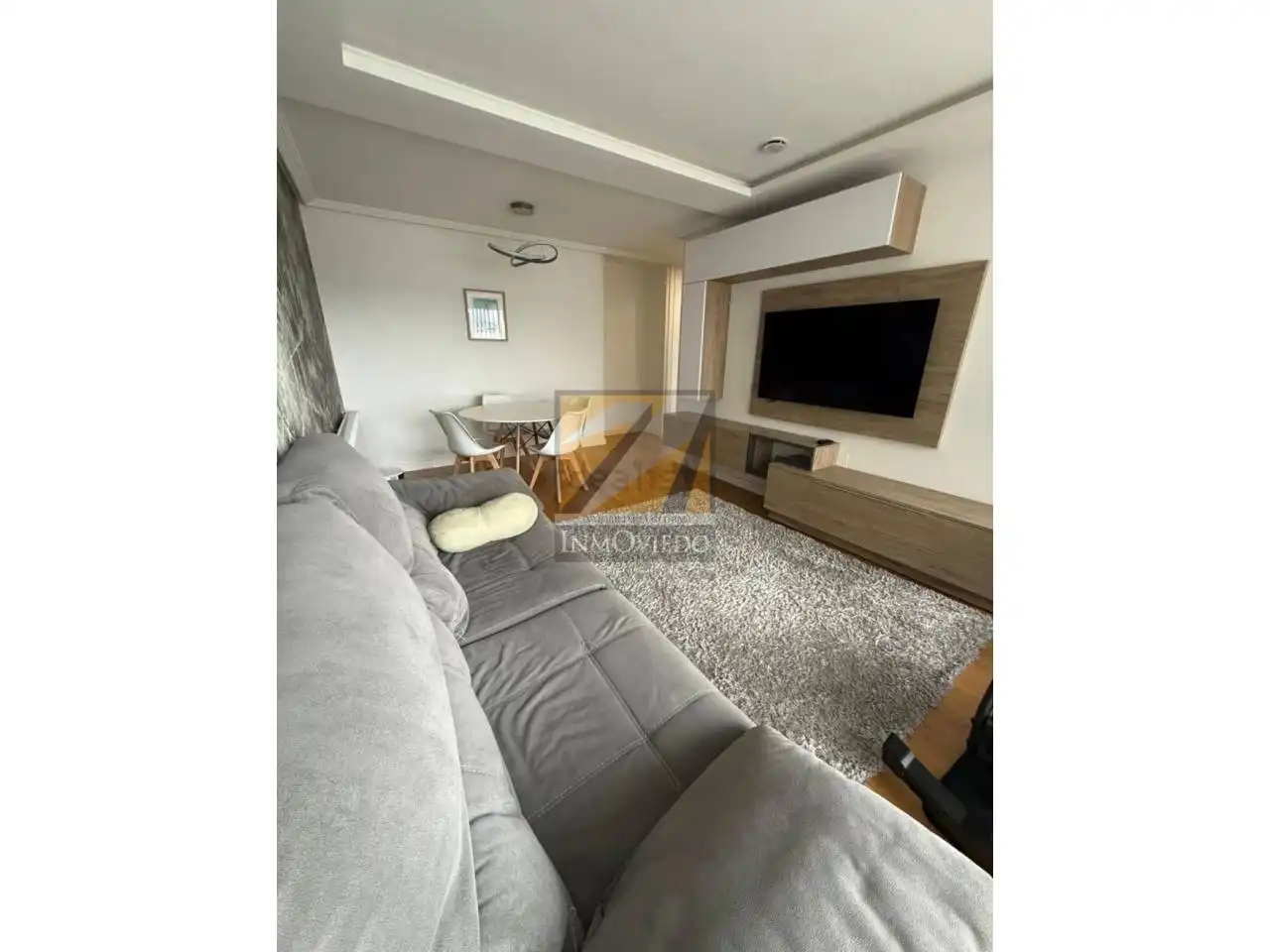 Sala de estar de Ático de alquiler en Oviedo  con Calefacción, Parquet y Terraza