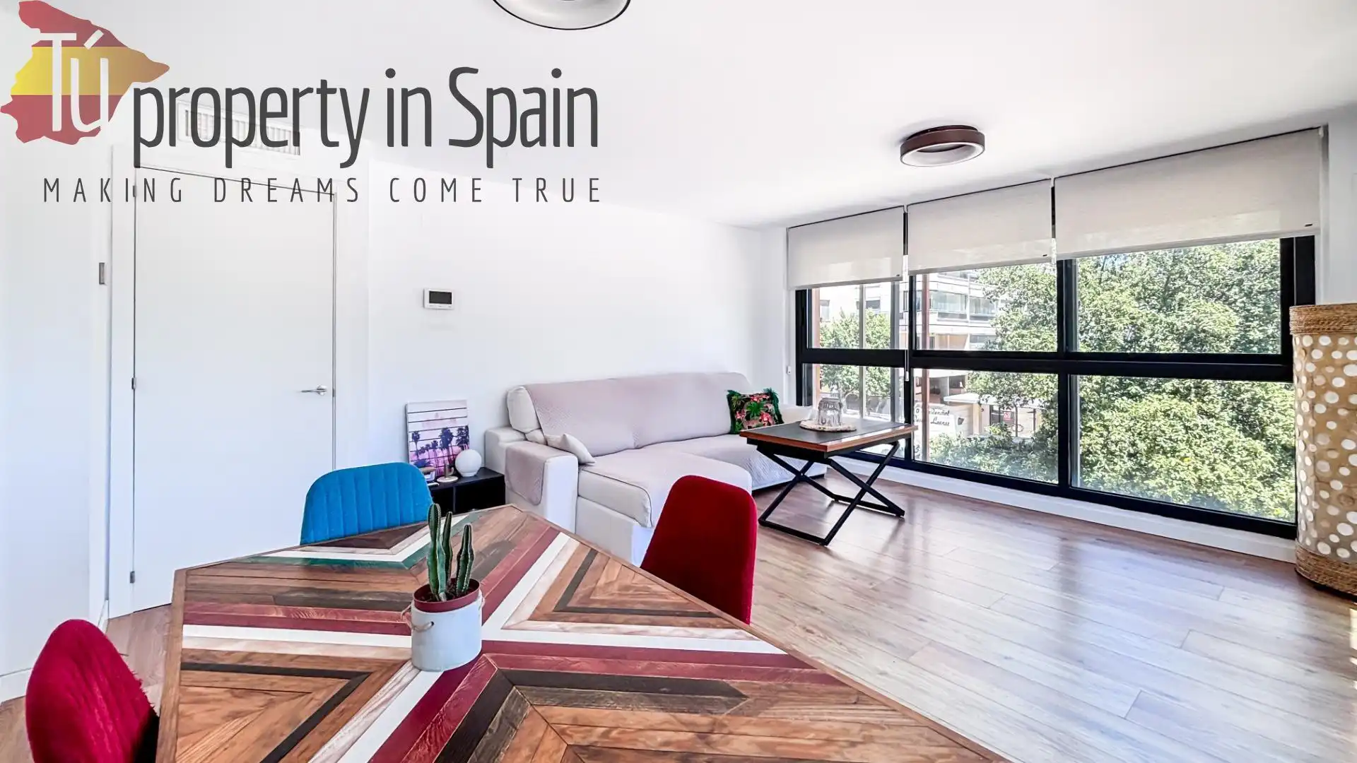 Vista exterior de Piso para compartir en Alicante / Alacant con Terraza, Amueblado y Piscina comunitaria