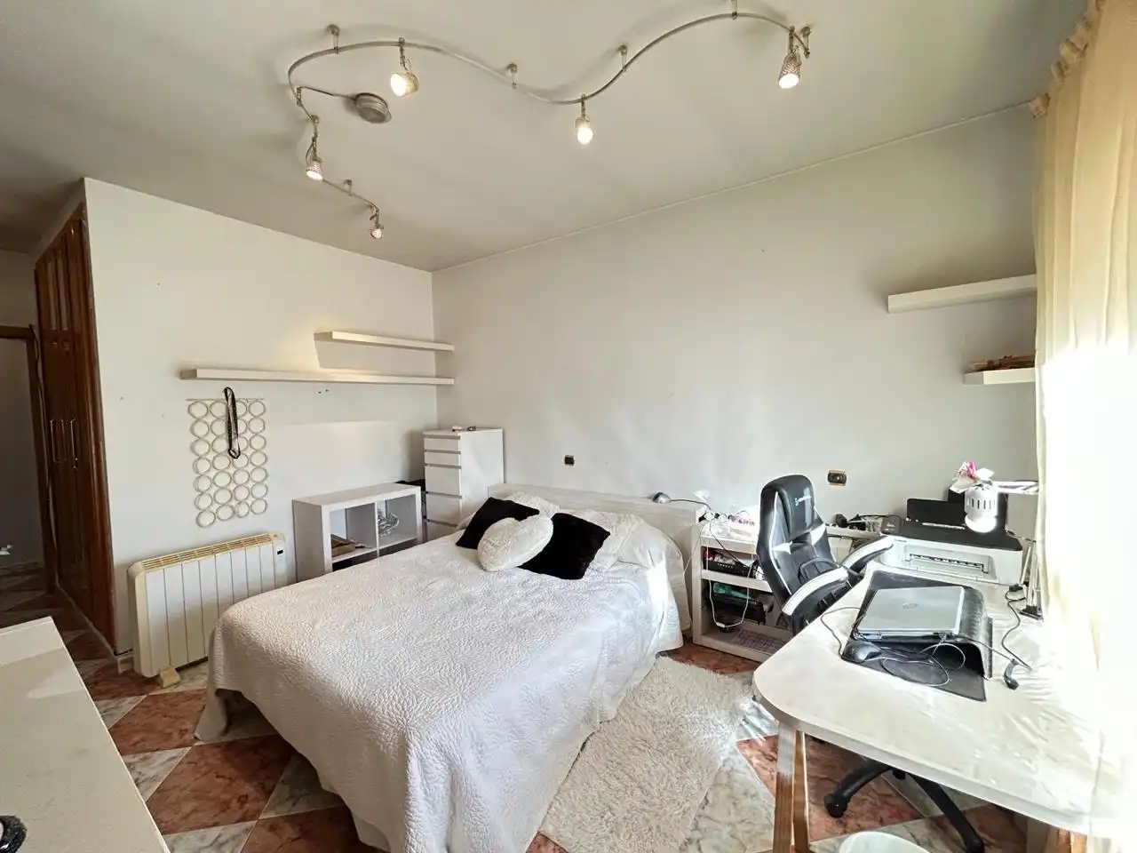 Schlafzimmer von Haus oder Chalet zum Verkauf in El Casar mit Heizung, Privatgarten und Terrasse