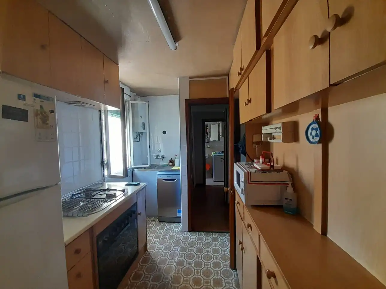 Kitchen of Flat for sale in Madrid  with Air Conditioner, Heating and Storage room