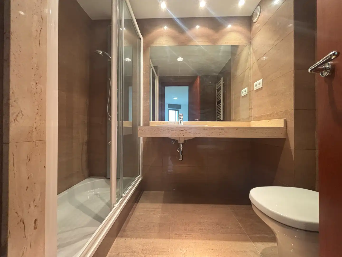 Bany de Pis en venda en Terrassa amb Aire condicionat, Parquet i Forn