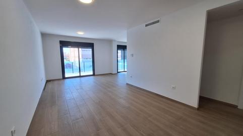 Photo 3 of Flat to rent in El Travaló - Martínez Valero, Alicante