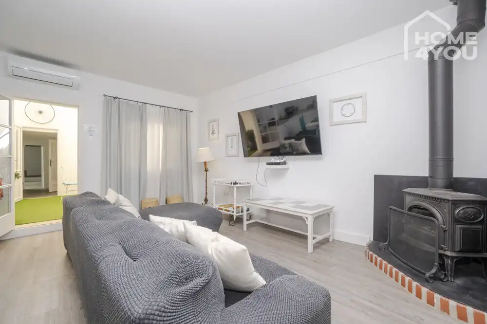Sala d'estar de Casa o xalet en venda en Maria de la Salut amb Aire condicionat, Calefacció i Terrassa