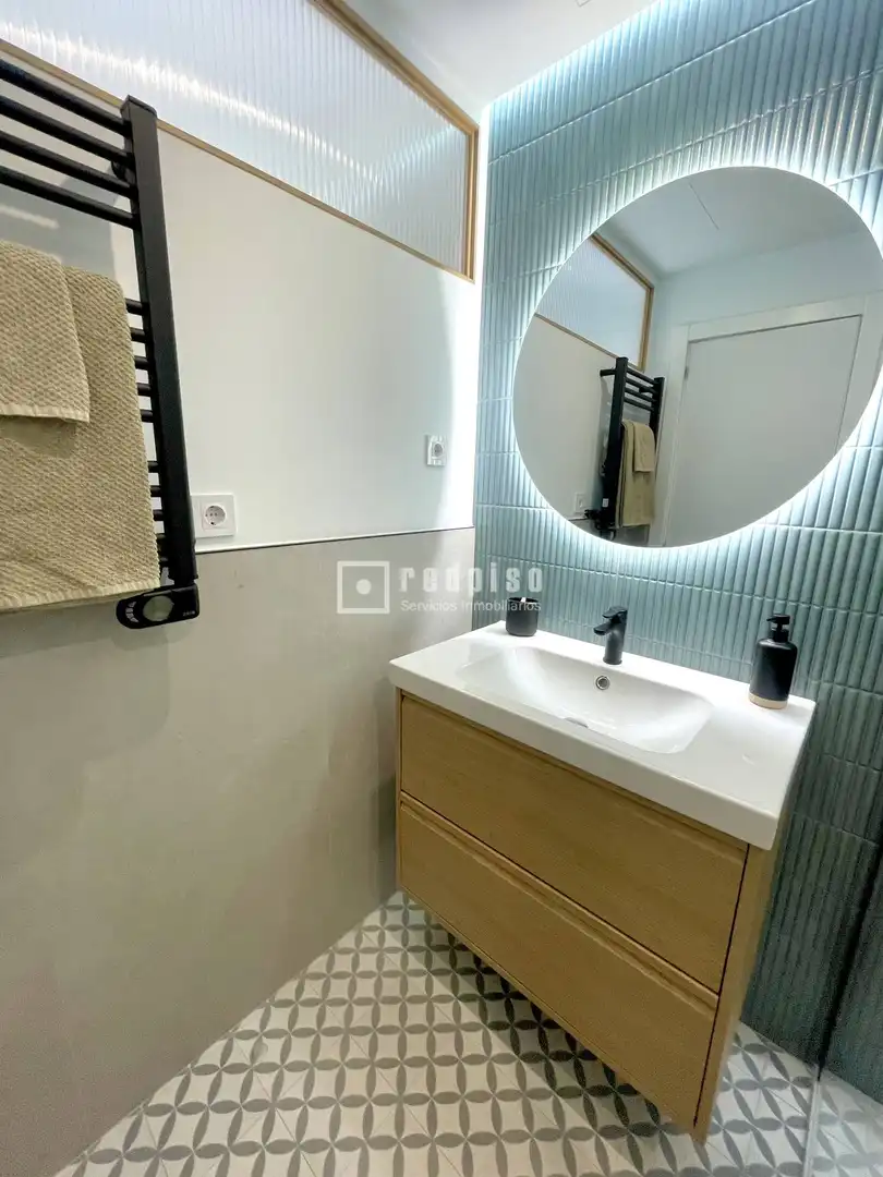 Bathroom of Attic for sale in Madrid  with Air Conditioner, Heating and Terrace