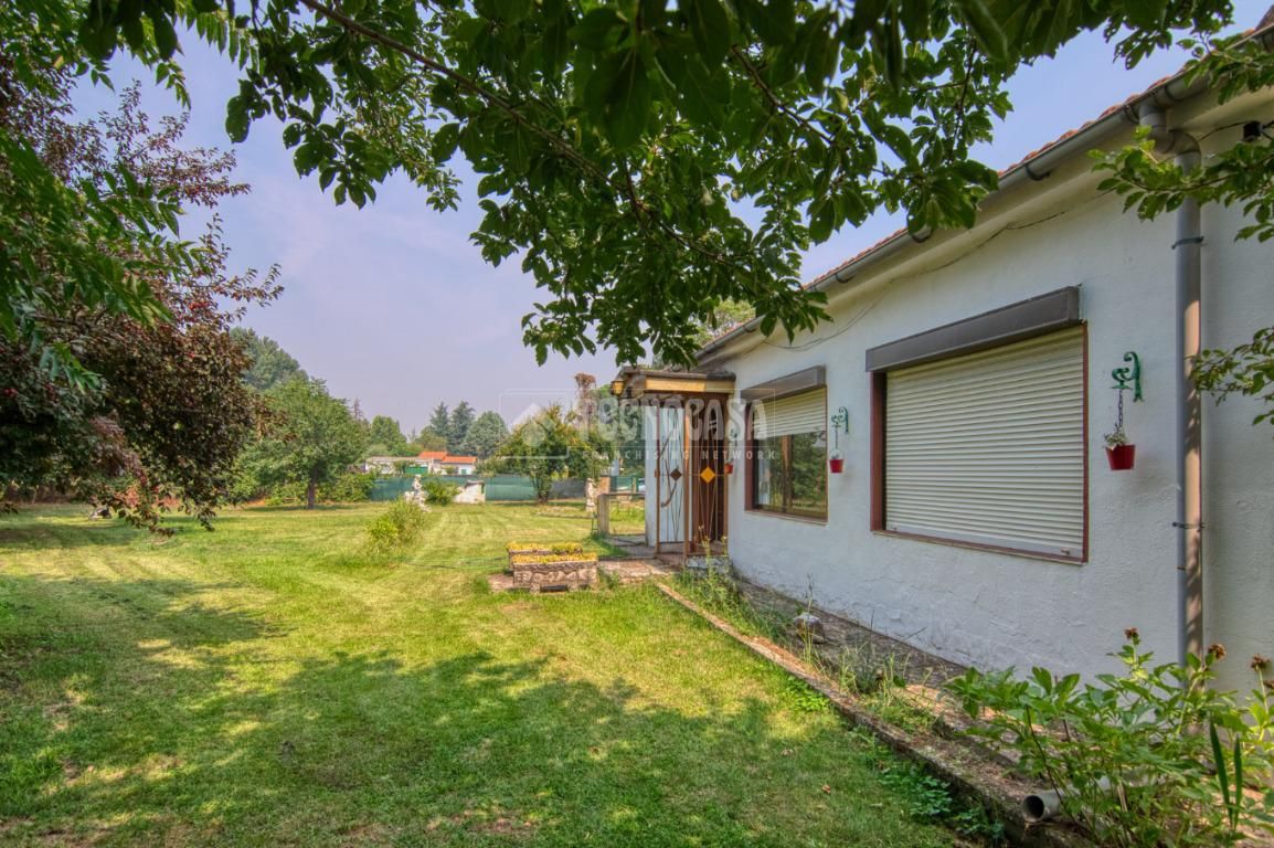 Exterior view of Country house for sale in Salamanca Capital  with Heating and Private garden