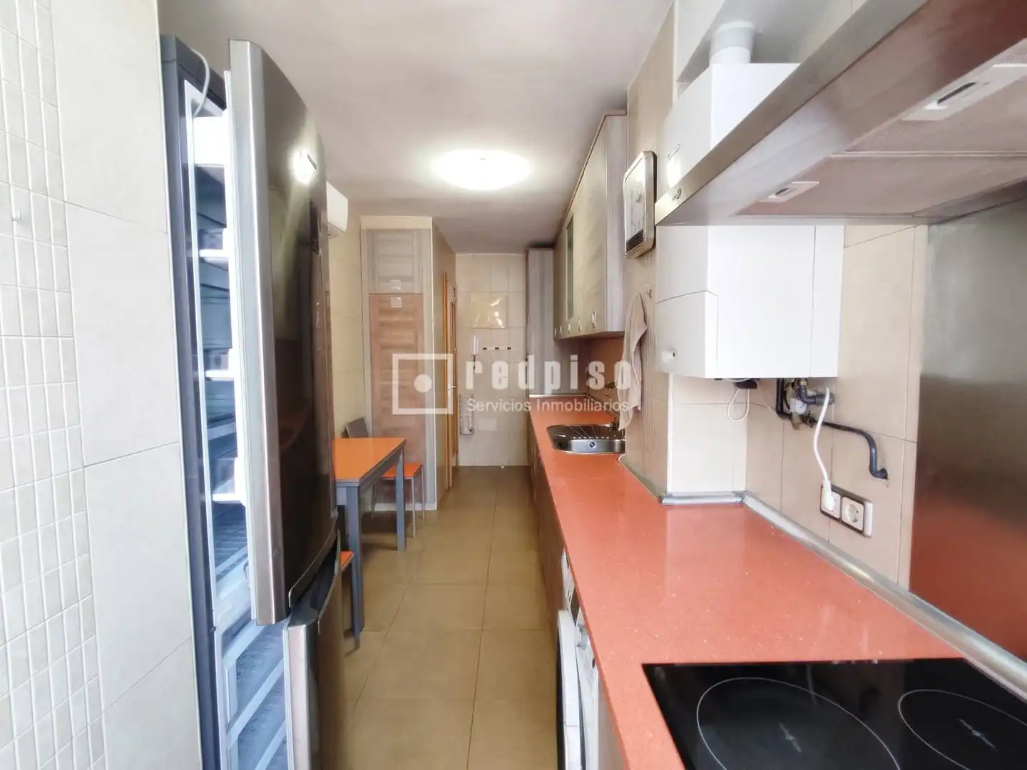 Cuina de Pis de lloguer en Móstoles amb Aire condicionat, Calefacció i Terrassa