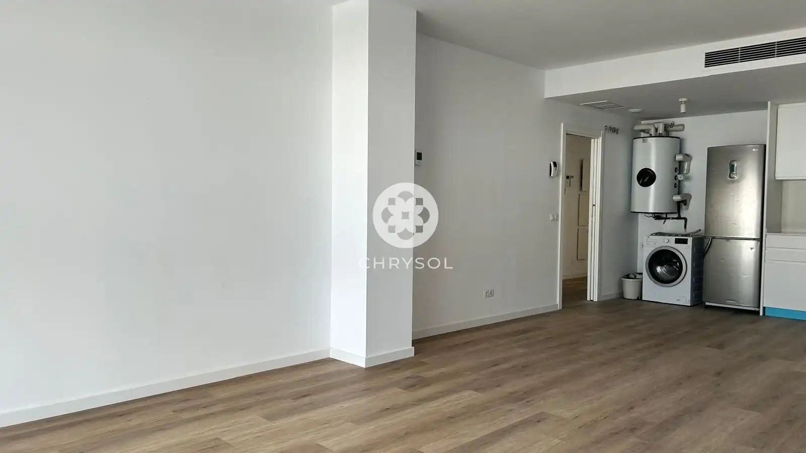 Living room of Flat for sale in L'Hospitalet de Llobregat  with Heating, Private garden and Parquet flooring