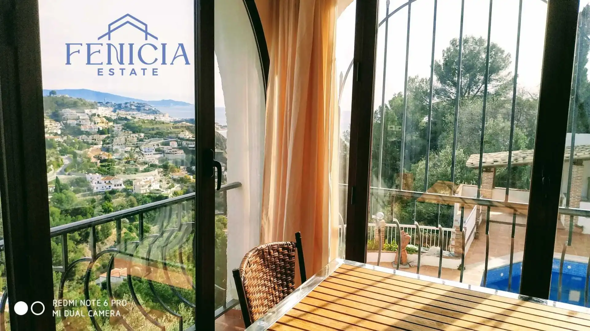 Terrassa de Casa o xalet en venda en Almuñécar amb Jardí privat, Terrassa i Traster