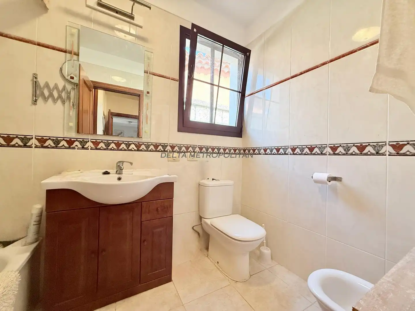 Bathroom of Houses for sale in Arona  with Air Conditioner, Terrace and Storage room