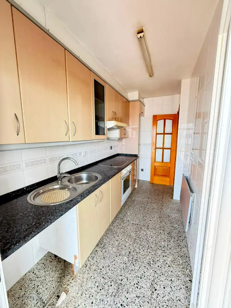 Piso con terraza en venta en Carrer de Nicolau Guanyabens, imagen 2