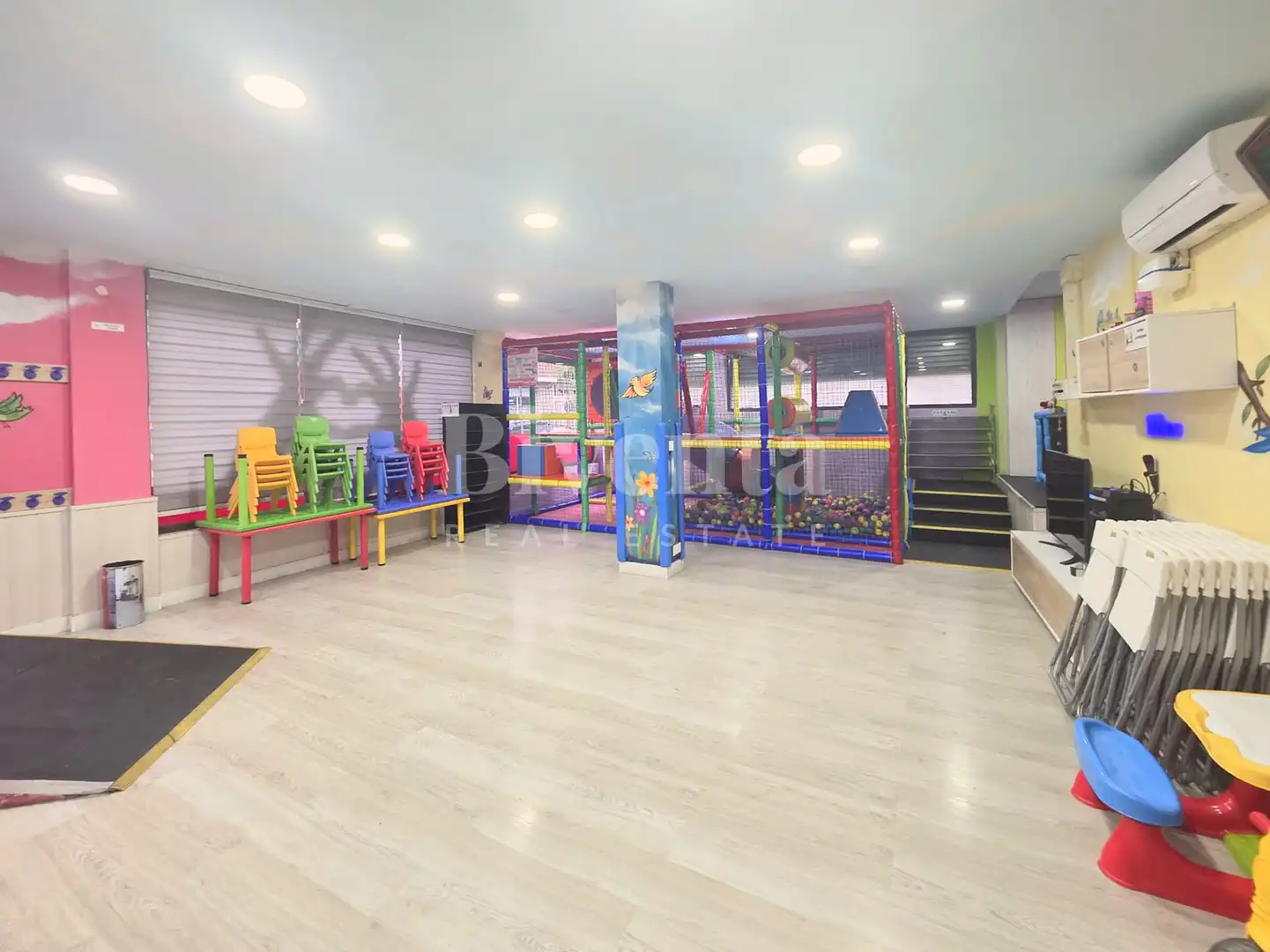 Business premises for sale in Eixample, imagen 19