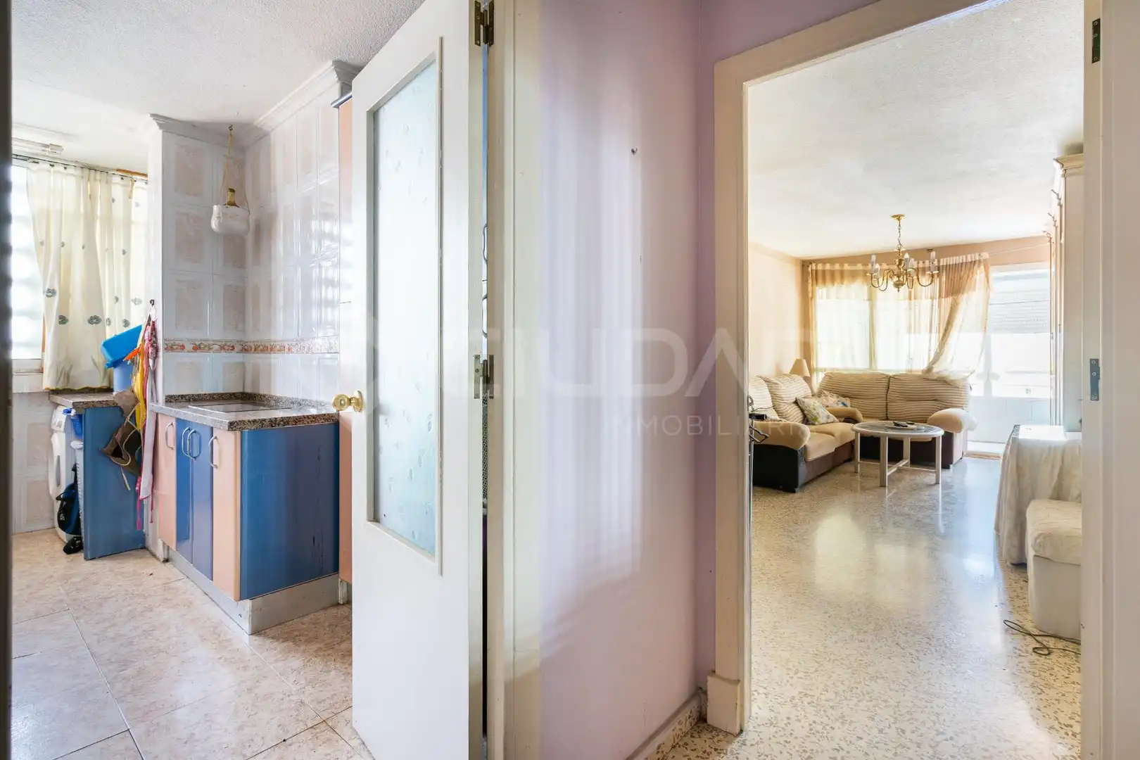 Flat for sale in Sevilla  with Balcony