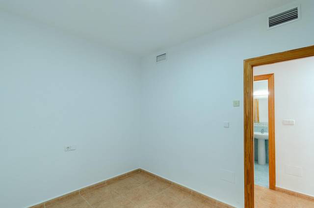 Piso en Venta en Calle Explorador Oquendo, 26 en Pozo Estrecho